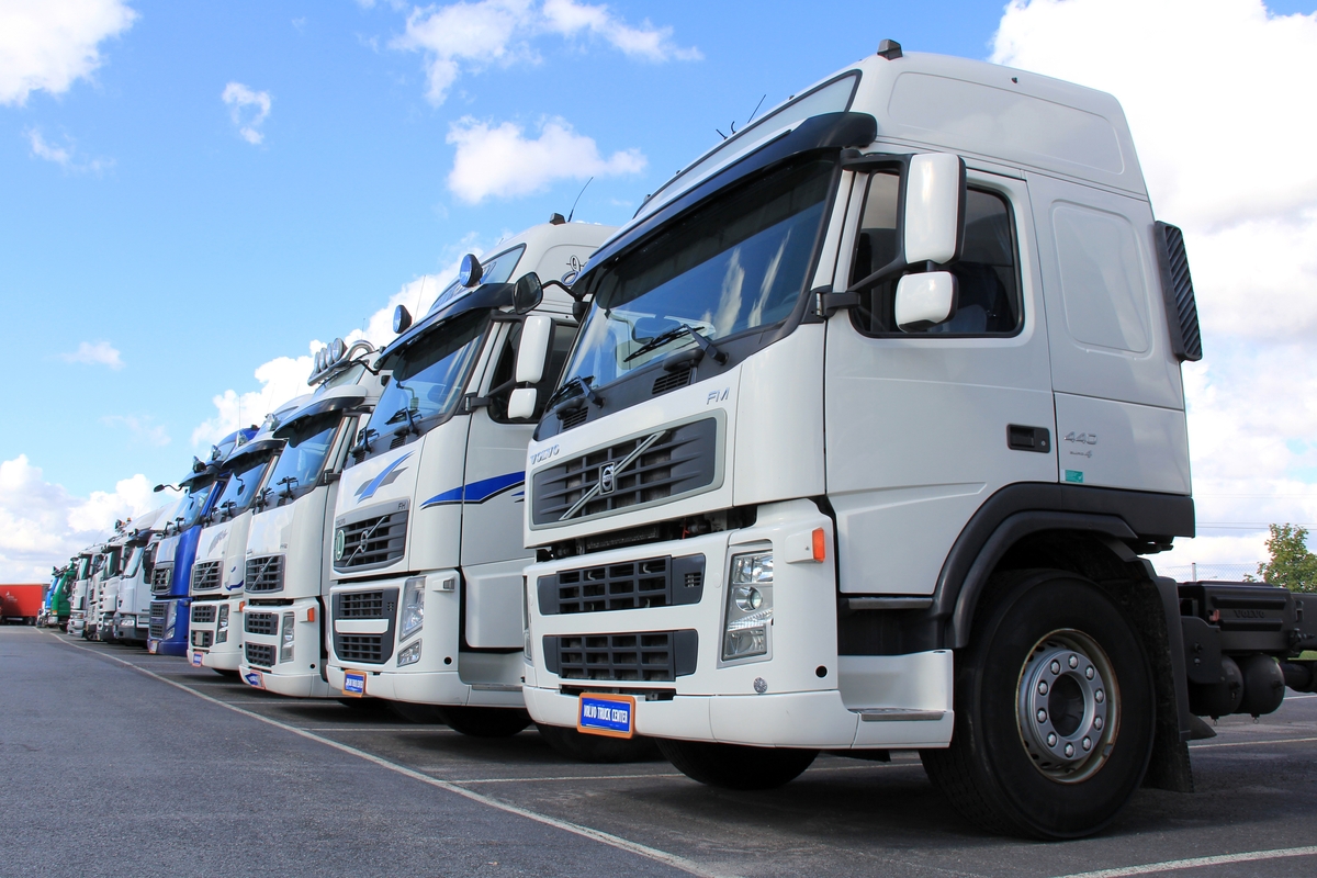 Why DOT Physicals Are Essential for Long-Distance Drivers