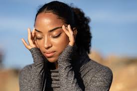 6 Ways To Manage a Migraine Episode